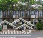 Nhà phố view sông trung tâm thị trấn bến lức giá rẻ nhất khu vực chỉ 1,6 tỷ