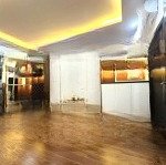 Thần tài gõ cửa - quận đống đa - phân lô - ô tô - 1 bước ra hồ - mặt tiền 7m kinh doanh bạt ngàn