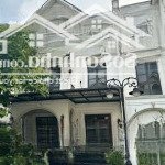 Bán biệt thự song lập đảo ngọc trai, view vườn hoa, dt 150 m2, mt 8,3m, an ninh tốt, vị trí đẹp !!!