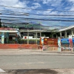 Nhà hai mặt tiền hẻm cách chợ 20m