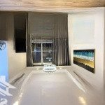 Chính chủ cần bán căn hộ 3pn - 100m tầng trung parkhill. giá 9.3 tỷ