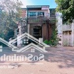 Bán biệt thự phú mỹ hưng, hưng thái 2, 37,2 tỷ, 7m x 18m,126m2,4pn,4wc,nội thất cao cấp,hồ cá koi