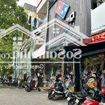 Cho thuê cả nhà 4 tầng mặt phố nguyễn hoàng. vị trí đẹp. kinh doanh mọi mô hình