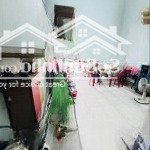 Chủ mới gửi - thông hòa bình - 4x19m - 2 tầng btct - hẻm thông tứ tung