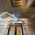Bán nhà 5 tầng. giá: 6 tỷ ( căn duy nhất), gần phố,phú thượng,tây hồ, ở,kinh doanh.hàng xóm ciputra
