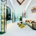 Bán nhà mặt phố láng hạ kinh doanh bất chấp vị trí cực đẹp giá rẻ bất ngờ với thời điểm hiện tại