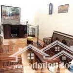 ở đâu có biệt thự 3t ngọc thụy,160m2, ô tô tải tránh, vào nhà, sân to, kd đẹp mà 20 tỷ như thế này.