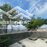 Building mặt phố vip hoàng quốc việt - 2 mặt tiền - vỉa hè đá bóng - kinh doanh - dòng tiền khủng