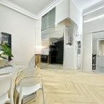 Khai trương căn hộ 2 phòng ngủ mới có phòng khách - 60m2 - full nội thất mới - ngay sát sân bay