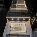 Cho thuê nhà mới xây nguyễn ảnh thủ hiệp thành 5 tầng hẻm oto vào giá 1x còn thương lượng