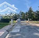 4,5 tỷ còn bớt. dt 50 m2. đường 7m mặt tiền đường 40 hiệp binh chánh thủ đức. gần phạm văn đồng