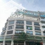 Ngang 10m. bán nhà khu vip sân bay cửu long. dt: 200m2 (10x20m), ctxd: hầm 7 tầng. giá tốt: 28 tỷ