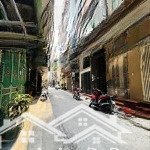Bán nhà phân lô huỳnh thúc kháng đống đa, 40m2 5 tầng vỉa hè ô tô tránh, kinh doanh, giá: 15.8 tỷ