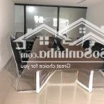 Chủ nhà - miễn môi giới cho thuê văn phòng dt: 140m2 (tầng 4) 230m2(tầng 6). hoàn thiện đầy đủ