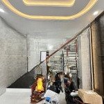 Nhà 64m2 - ô tô ngủ trong nhà - 4 tầng btct - 4pn - hẻm thông xe hơi - gần hà đô -cmt8