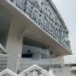 Tòa ch dvcc view hồ - lô góc mt 20m - full dòng tiền 4 tỷ/năm giá linh động cho khách thiện chí