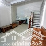 Nhà dân xây 4tầng, ô tô đỗ gần. kđt đô nghĩa, đh phenikaa, bv nhi...tiện ích ngập tràn. alo e giang