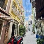 7 tỷ hơn - nhà đẹp phú nhuận - hẻm ô tô 6m, gần nguyễn kiệm & hồ văn huê - 36m² 5 tầng 4pn