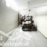 Nhà vị trí đẹp, thịnh quang diện tích 32m, 5 tầng, mặt tiền 3.2m, 6.7 tỷ đống đa