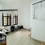 Bán nhà mặt phố hàng lược, vị trí rất đẹp, vỉa hè rộng, 90m2, 4 tầng, mặt tiền 4,5m, giá 68 tỷ