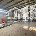 Cho thuê kho xưởng nhà bè, dt 1500m2 có điện 3 pha đường xe cont