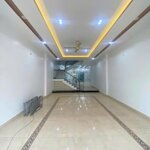 Cần cho thuê nhà mặt đường nhánh quán nam siêu đẹp