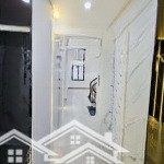 Bán nhà riêng 73m2, 11,8 tỷ, 4pn, 4wc tại ba đình, ô tô qua cửa nhà, ngõ rộng thênh thang