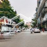 Gia đình bán trục chính nam la khê, 60m2, 4 tầng, full nội thất, ở ngay, chỉ 17 tỷ