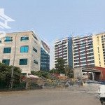 Bán nhà mặt phố đường đôi, gara, thông sàn kinh doanh đỉnh, sổ vuông trung tâm gần nhà văn hóa
