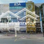 Tài sản bđs tốt nhất mặt tiền nguyễn trãi q5. diện tích: 8m x 20m (kết cấu 4 tầng, hđt 140tr) 55 tỷ