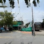 Siêu phẩm! bán mt đường quốc hương, thảo điền xây được hầm 7 tầng. dt: 11 x 35m - giá 77 tỷ
