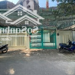 Cho thuê biệt thự kđt xa la, hà đông 150m2, 4 tầng, mt 8m, đầy đủ đh, nl, giá 35tr. lh 0968102683