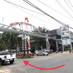 Cho thuê nhà 3lầu, mặt tiền, kdoanh, vpcty, spa,….gần hãng xe toyota 586