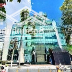 Bán nhà mặt tiền lê văn sỹ. dt: ngang lớn 30x10m. kc: 1 hầm 10 tầng. hđt 170 triệu/th. giá 78 tỷ