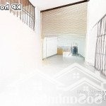 Shophouse tầng trệt 44cl cát lái có sân riêng, thích hợp ở hoặc văn phòng cty