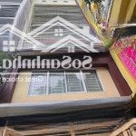 Cho thuê nguyên căn hxh đoàn thị điểm. 4 lầu, giá 25 tr.