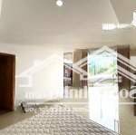 Phạm hùng nối dài - ngon - trệt - tách bếp - rộng - giá rẻ