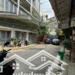 Chính chủ bán nhà phân lô đường chiến thắng, 2 ô tô đỗ cửa, tránh nhau thoải mái