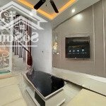 E cần tiền bán gấp nhà 4 tầng hà trì 1