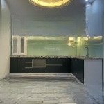 Bán nhà xây mới 5 tầng 50m2, nguyễn sơn long biên hà nội . 4 ngủ , 1 gara , giá bán: 15,9 tỷ.