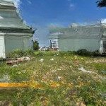 đất vị trí đẹp , sổ đẹp , trung tâm tp gò công, tiền giang, giá ưu đãi 355 triệu, 120m2, shr.