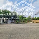 Bán đất biệt thự 15x20m, đường n1 kdc bình nguyên p. bình an kế làng đại học