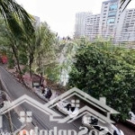Bán nhà phố chùa láng 69m2*6t*mt4m- view hồ, thang máy, ô tô vào nhà