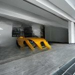 Căn hộ độc nhất sài gòn, 2 oto lên tân cửa căn hộ, 160m2, 9 tỉ, view quảng trường, 16ha cây xanh