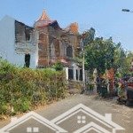 Siêu phẩm chỉ 90 triệu/m2 hxh ngay nguyễn xí, bình thạnh (dt: nh 25x24m - kc: 3 tầng), giá 26 tỷ