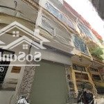 Bán nhà trần quốc hoàn, phân lô ô tô, kinh doanh thang máy.