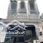 Siêu phẩm lô góc mặt đường láng đống đa, cách ngã 4 đường cầu giấy 50m, dt 110m 5t mt 7m giá 69.8tỷ