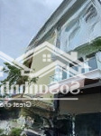 Căn nhà mặt tiền view sông có thang máy đầy đủ sổ đỏ hoàn công