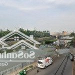97m2 ba đình view bờ sông cực chill