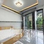 Cho thuê căn hộ ban công cửa sổ lớn hoàng sa quận 1 gần chợ tân định cầu kiệu gần cầu lê văn sỹ